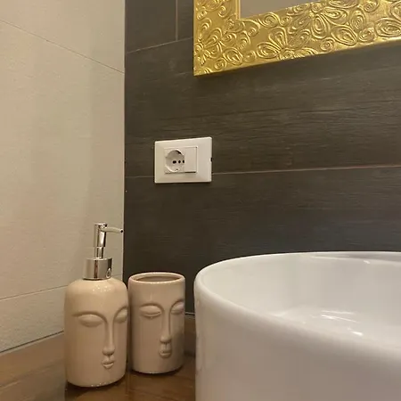 לינה וארוחת בוקר Liberta