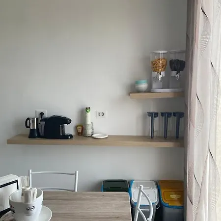 לינה וארוחת בוקר Liberta פקינו