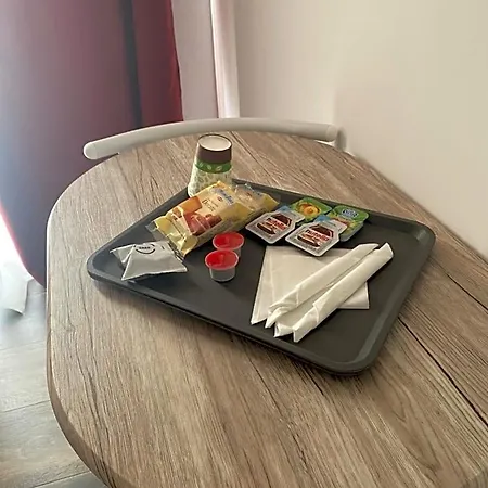 Couette-café Libertà 3*